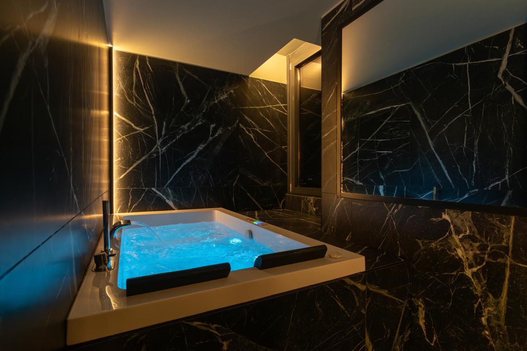 Suite 26 Римини Екстериор снимка